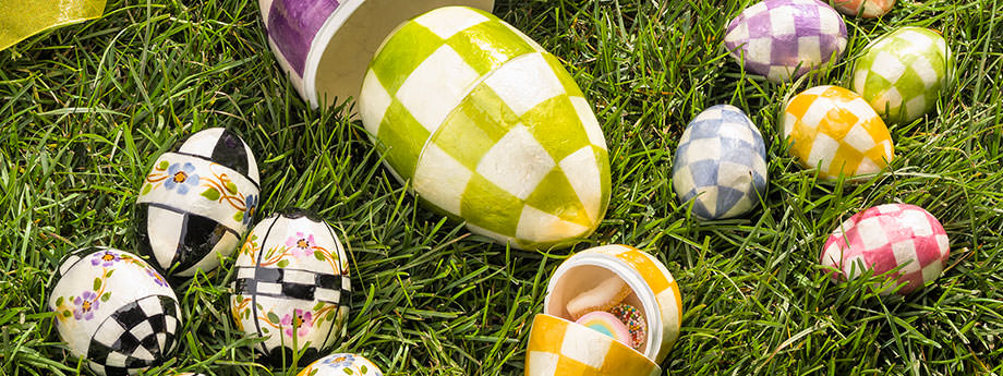 10:00am Village Shops Easter Egg Event
