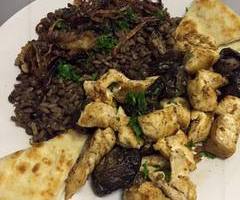 Chicken with Mushrooms and Lentils