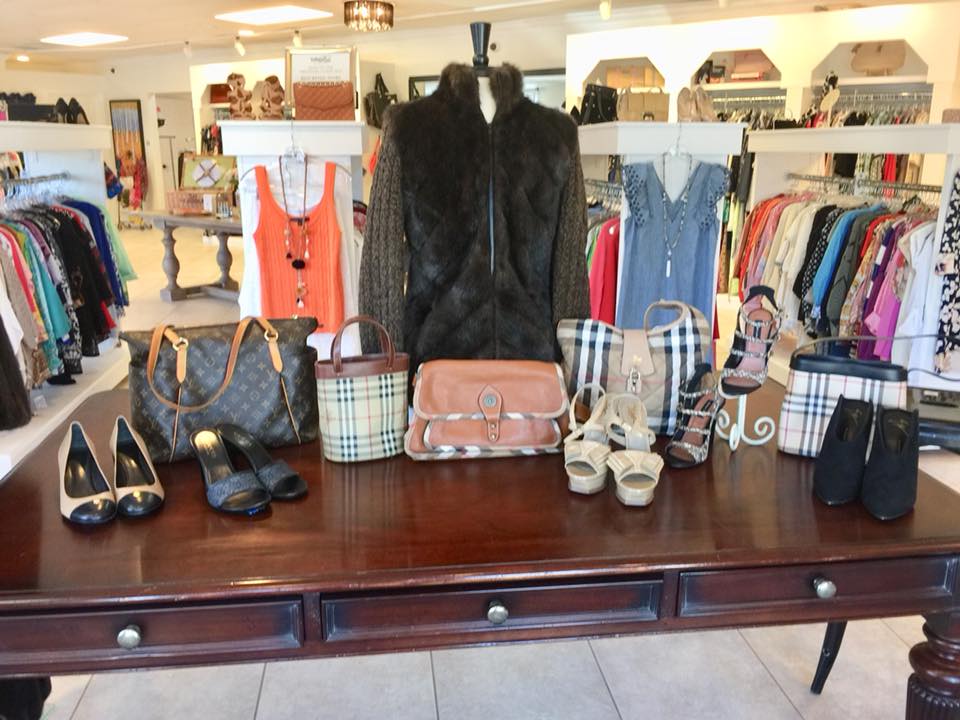 Featured image for “Threads Boutique & Consignment”