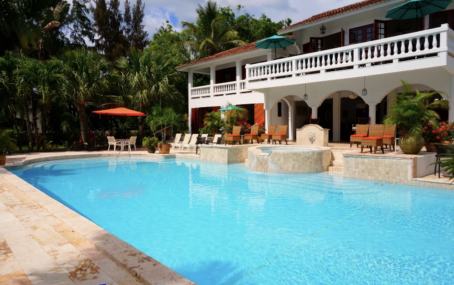 Featured image for “Clear Quality Pools, LLC Vero Beach Pool Service”