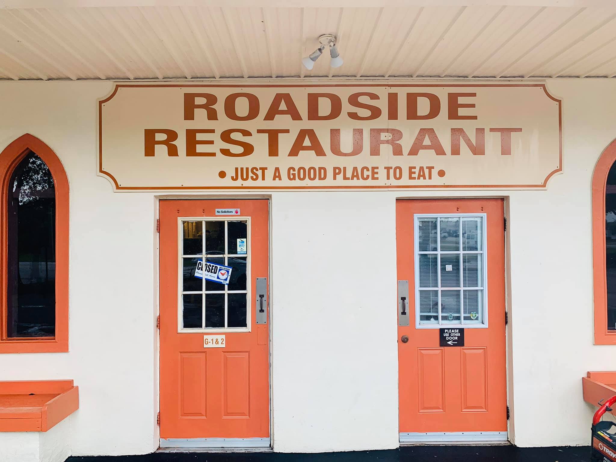 Featured image for “Larry’s Roadside Family Restaurant”