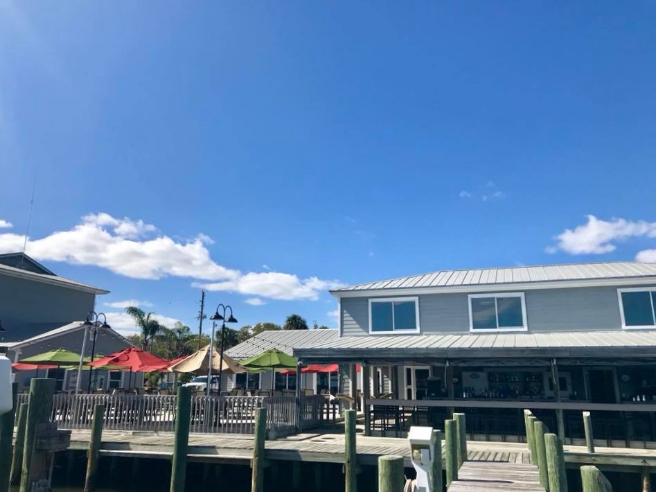 Featured image for “Capt’n Butcher’s Seafood Grille & Marina”