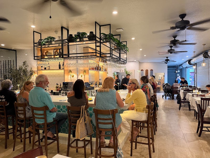 Ora De Nuit - Restaurant in Cocoa Village