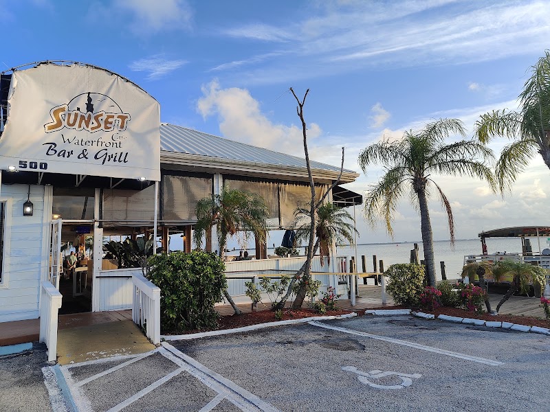 Sunset Cafe' Waterfront Bar & Grill Sunset Cafe' Waterfront Bar & Grill