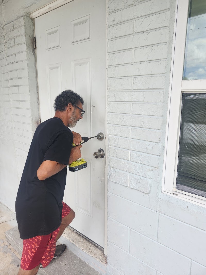 Revolving Services LLC Revolving Services LLC
