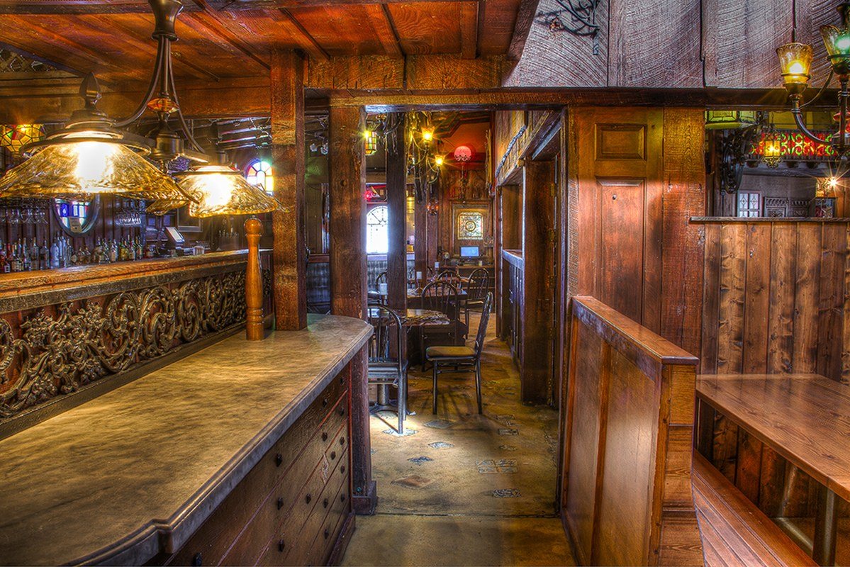 Bar Lounge Area. Patio Restraunt