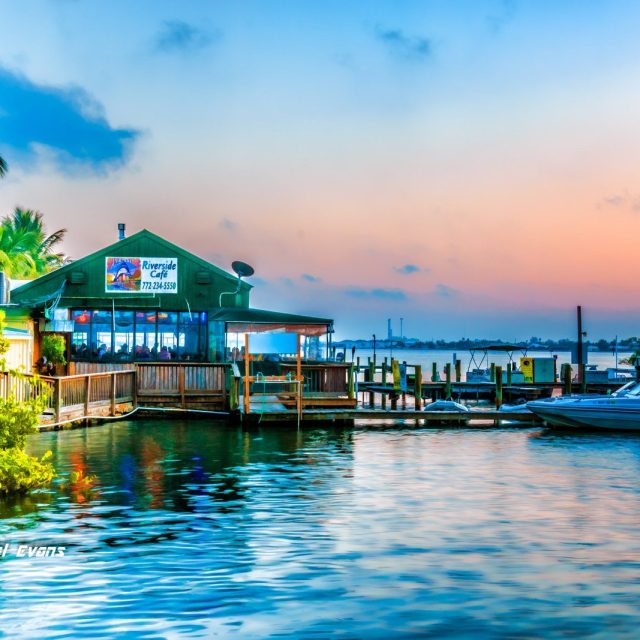 Riverside Cafe