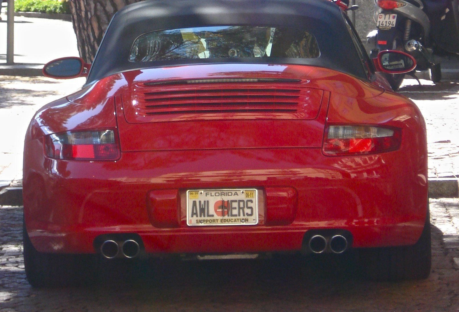 Awl Hers FL Plate In Lugano, Switzerland