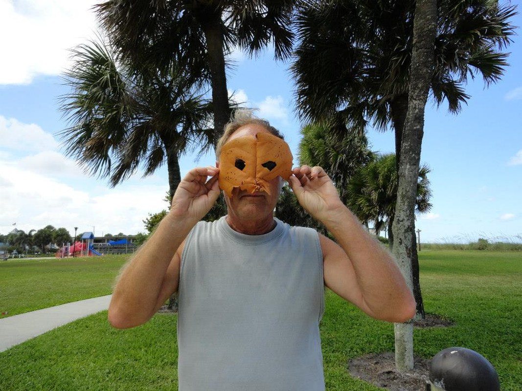 Randy Demonstrating Tree Of Life @ Beach