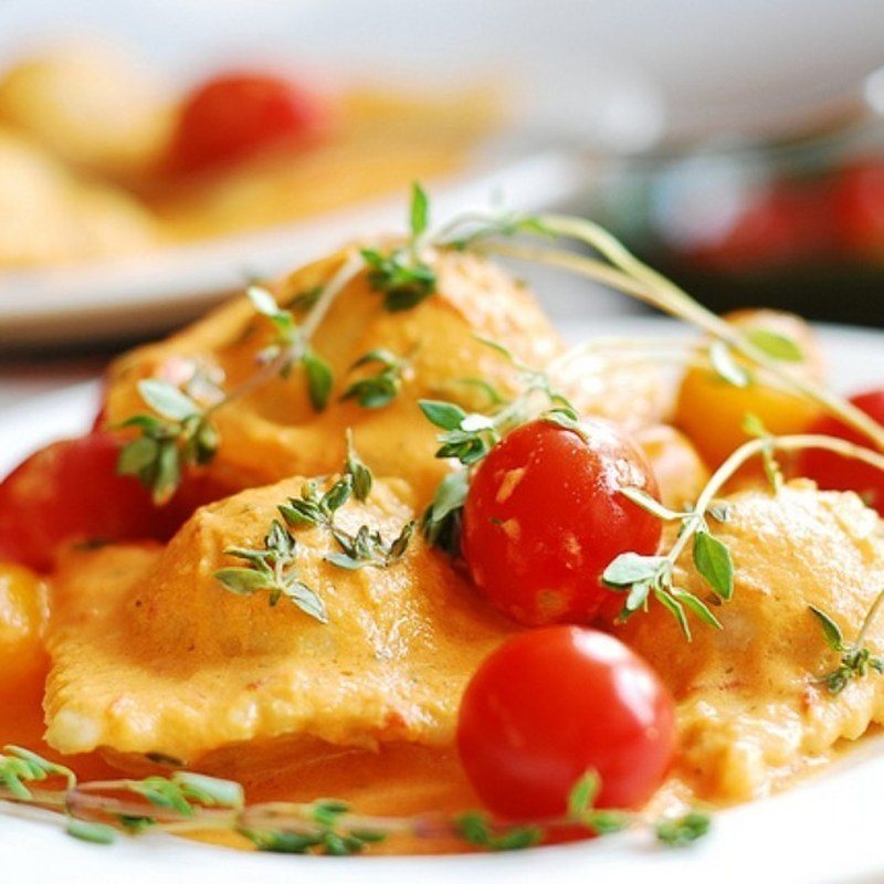 3 Cheese Ravioli With A Tomato Vinaigrette
