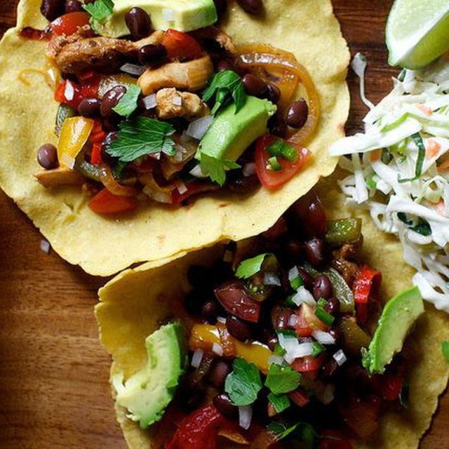 Homemade Tortilla Chicken Fajitas With Caramelized Onion Guacamole