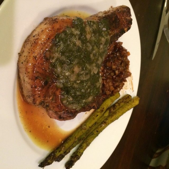 Pork Chop 'n Apples