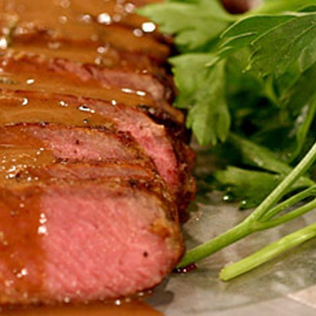 Pan Seared Rib-Eye Steak With Onion Gravy