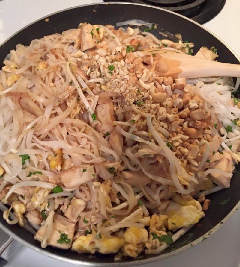 Chicken Pad Thai
