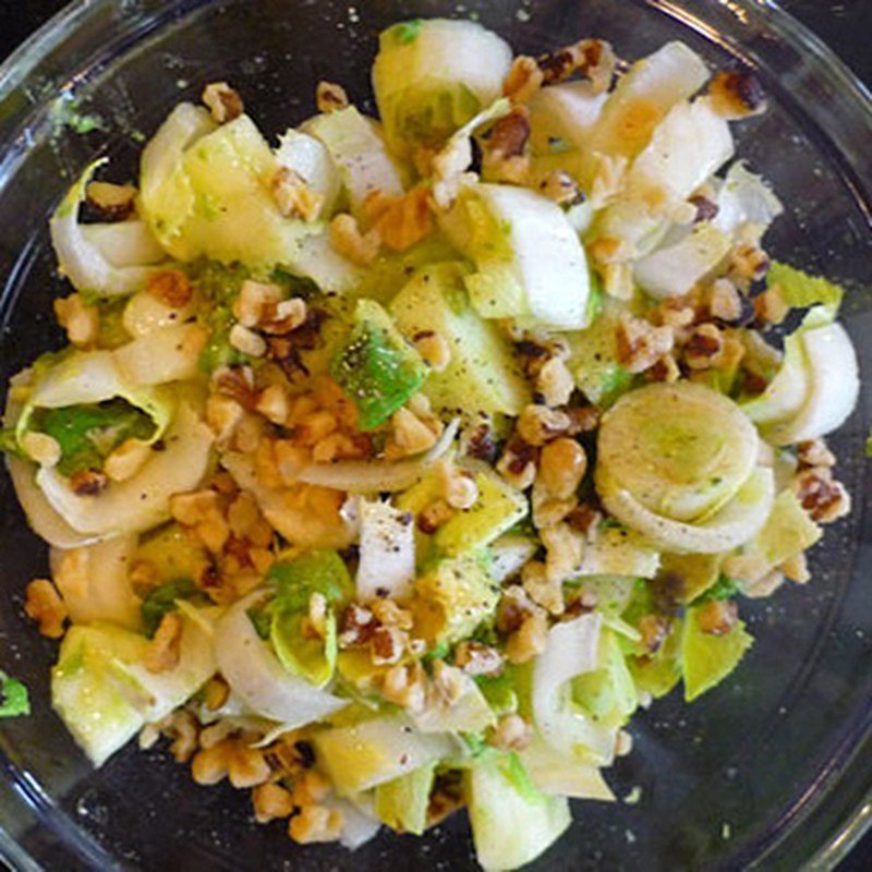 Avocado And Endive Salad
