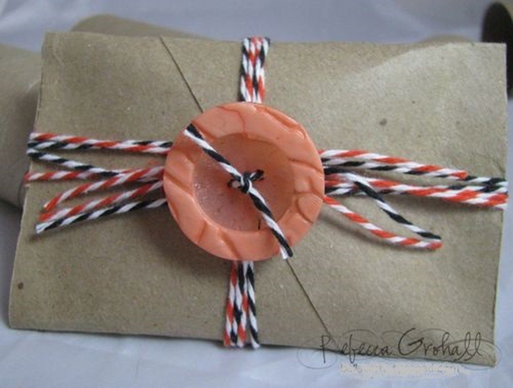 On A Roll! (gift Card Or Small Gift Holder From Toilet Paper Tube)