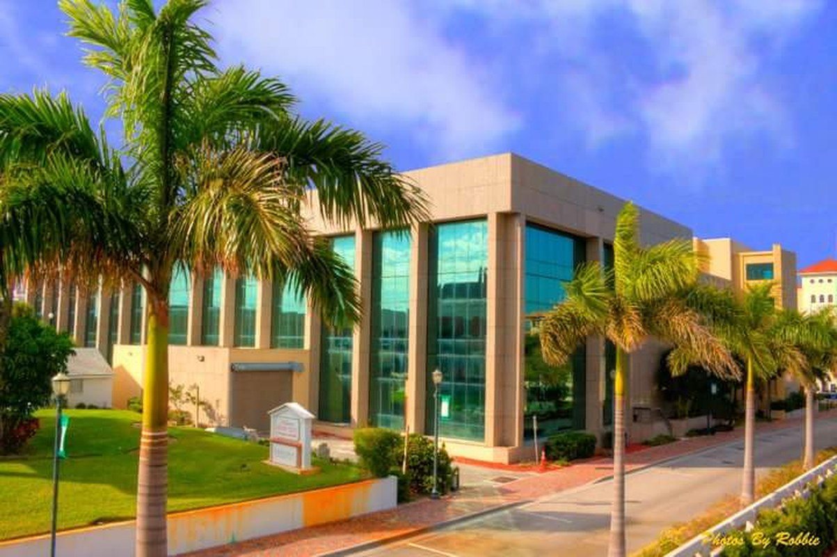 Fort Pierce Courthouse