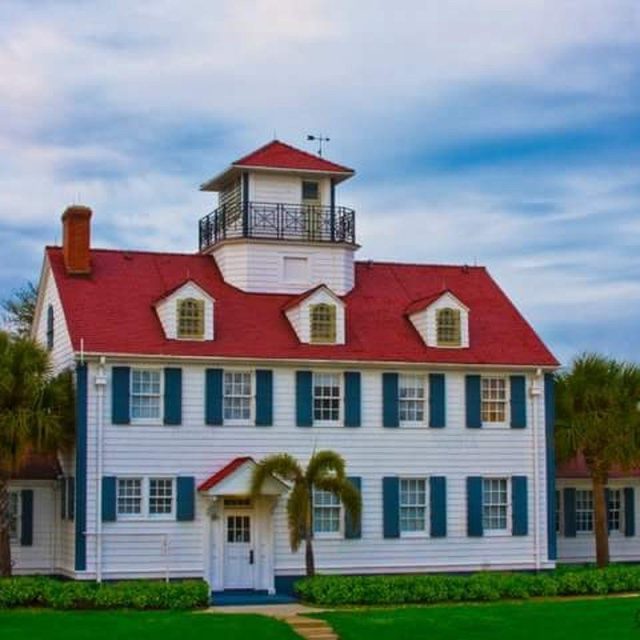 Old Fort Pierce Coast Guard Station