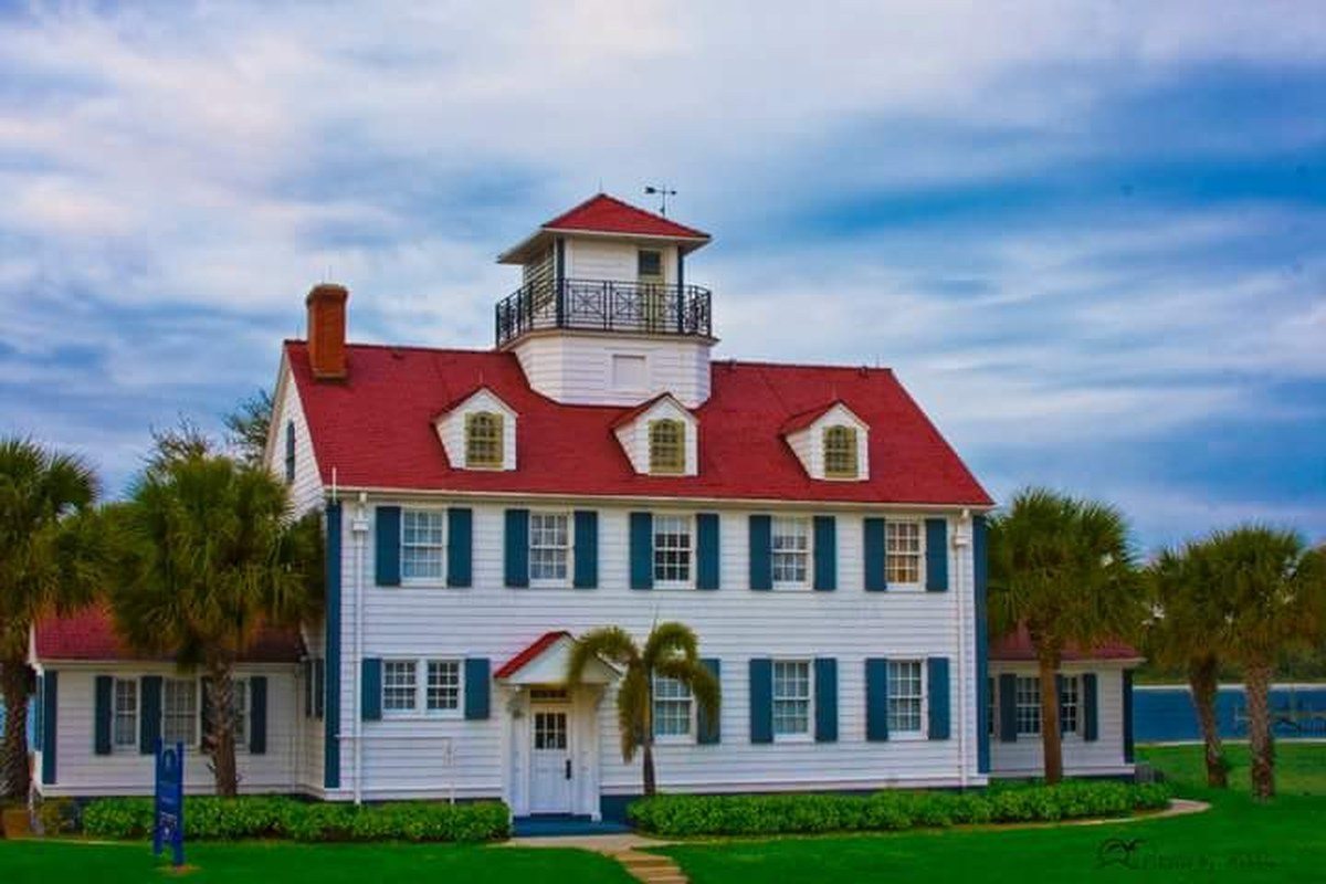 Old Fort Pierce Coast Guard Station