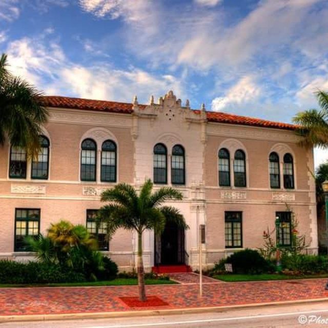 Old Fort Pierce City Hall