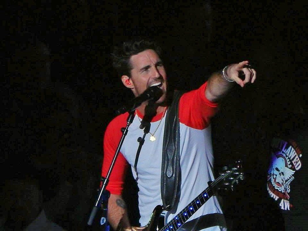 Hometown Boy Jake Owen