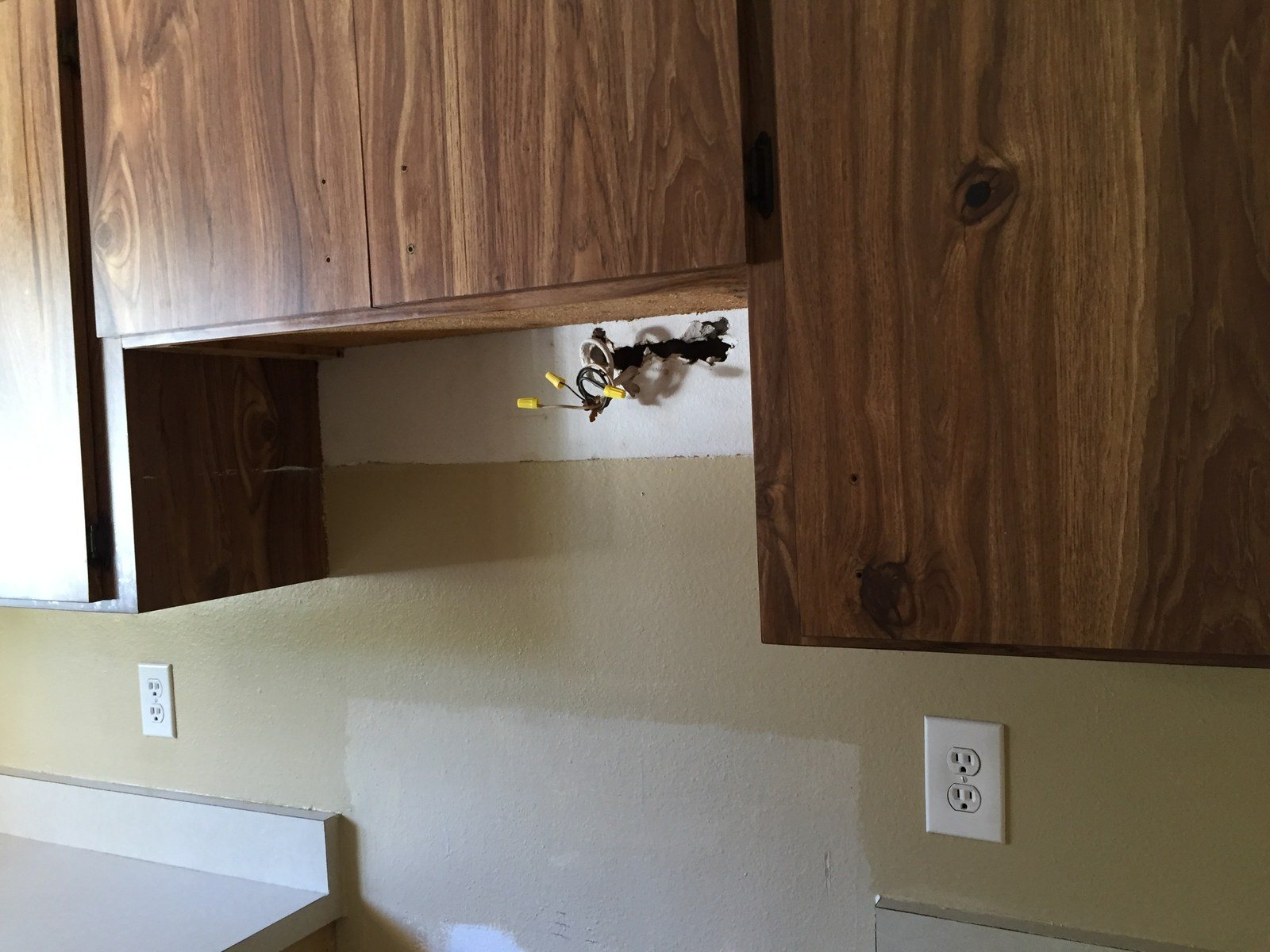 Nonexistent Backsplash