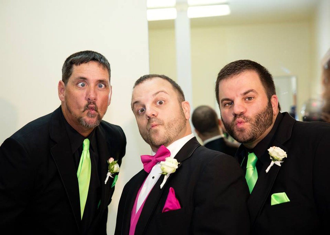Guys Can Duck Face Too!