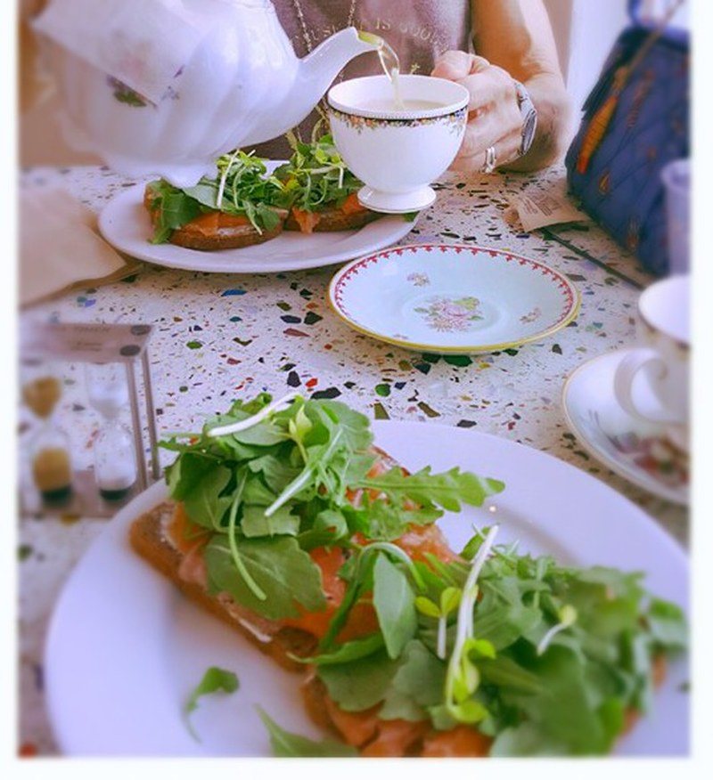 Gravlox And Tea With Mom At The Patisserie