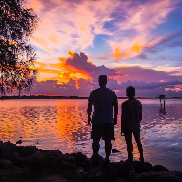 Couples Retreat! Sunset Vero