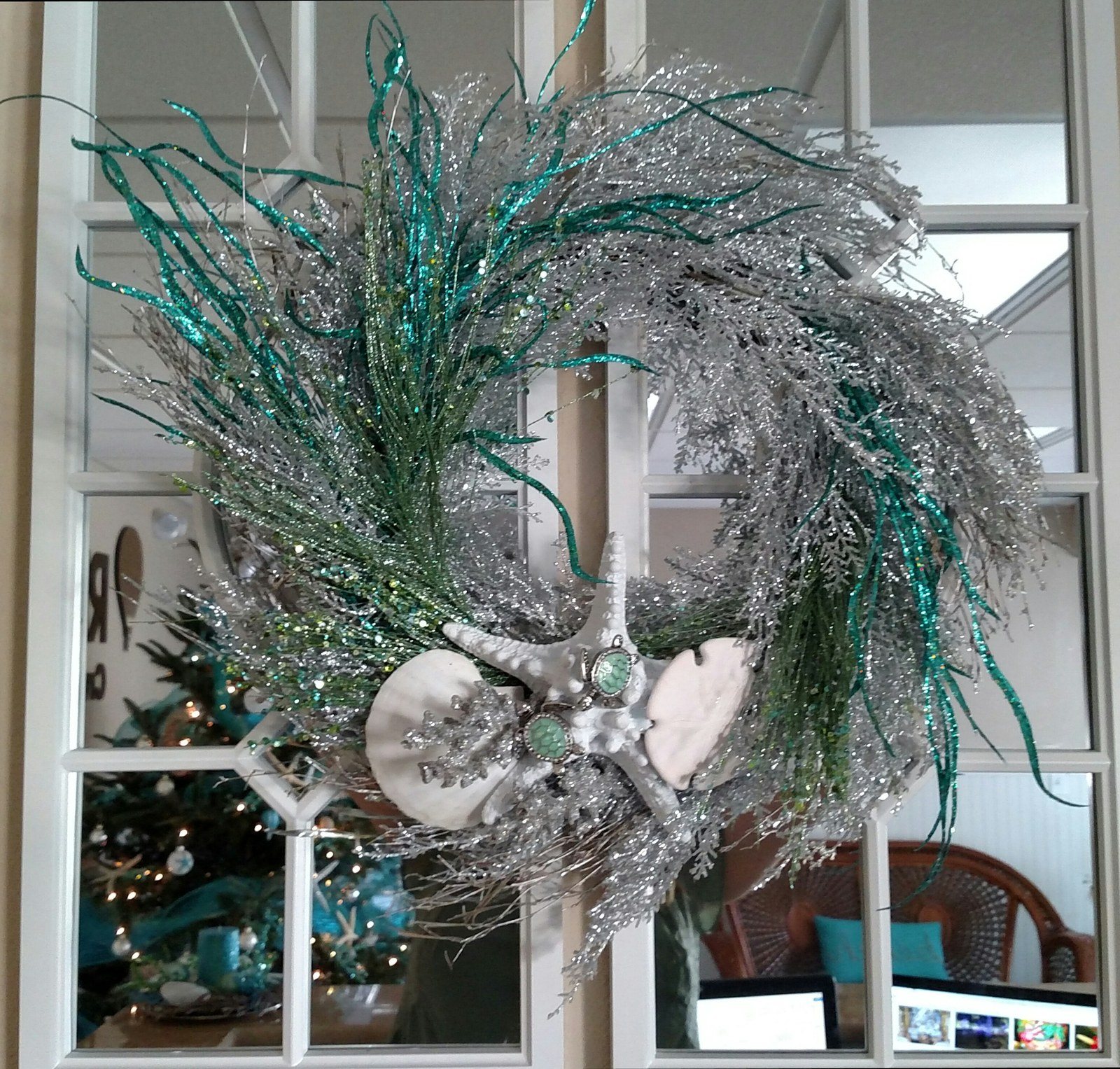 RE/MAX Crown Christmas Reflections