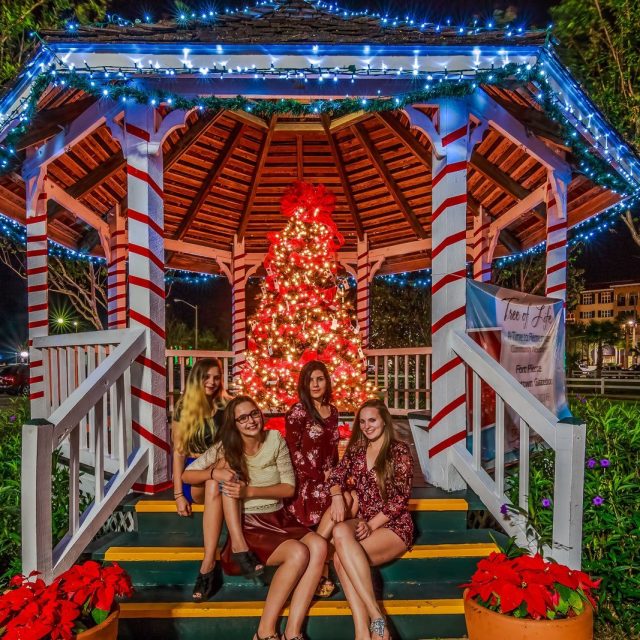 Christmas Girls