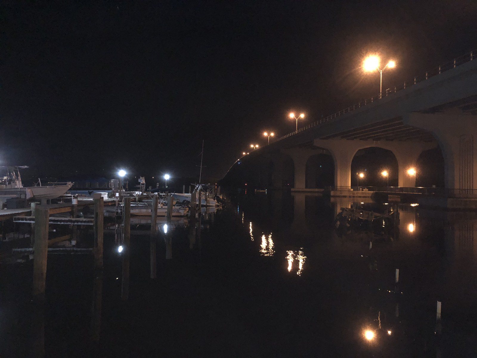 Riverside Cafe