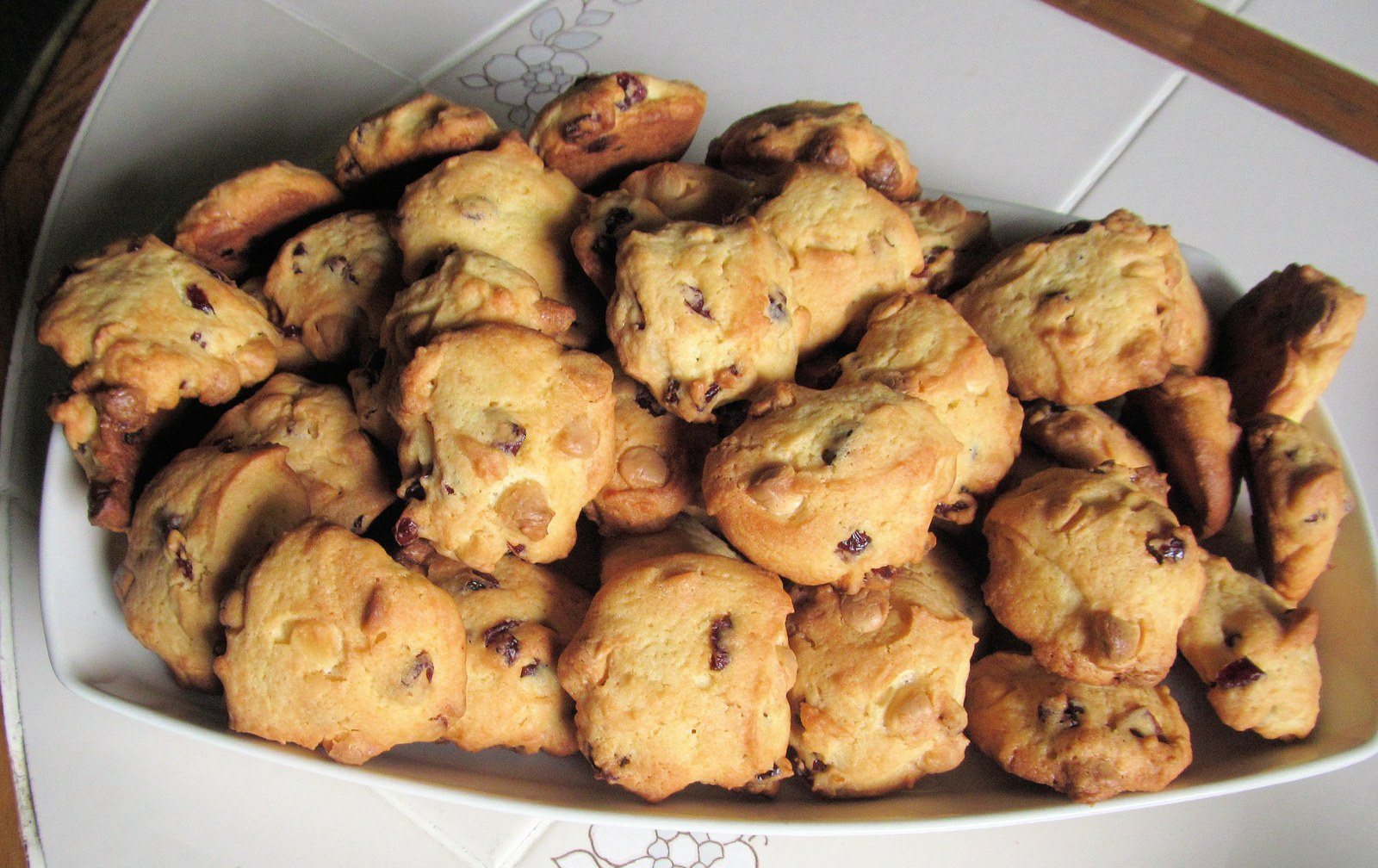 My White Choc & Cran-Orange Biscotti Bites