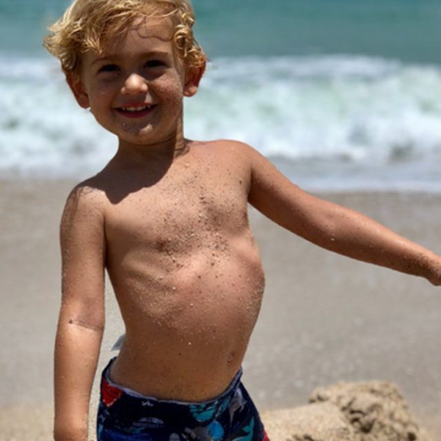 Sandy Grin