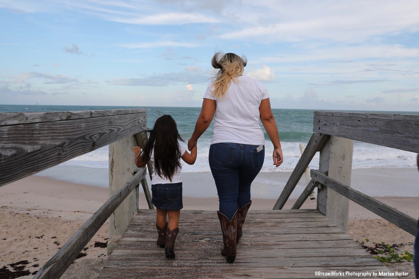 Cowgirls Headed To The Beach