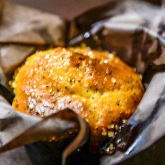 Lemon Poppyseed Muffin