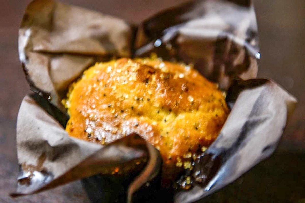 Lemon Poppyseed Muffin
