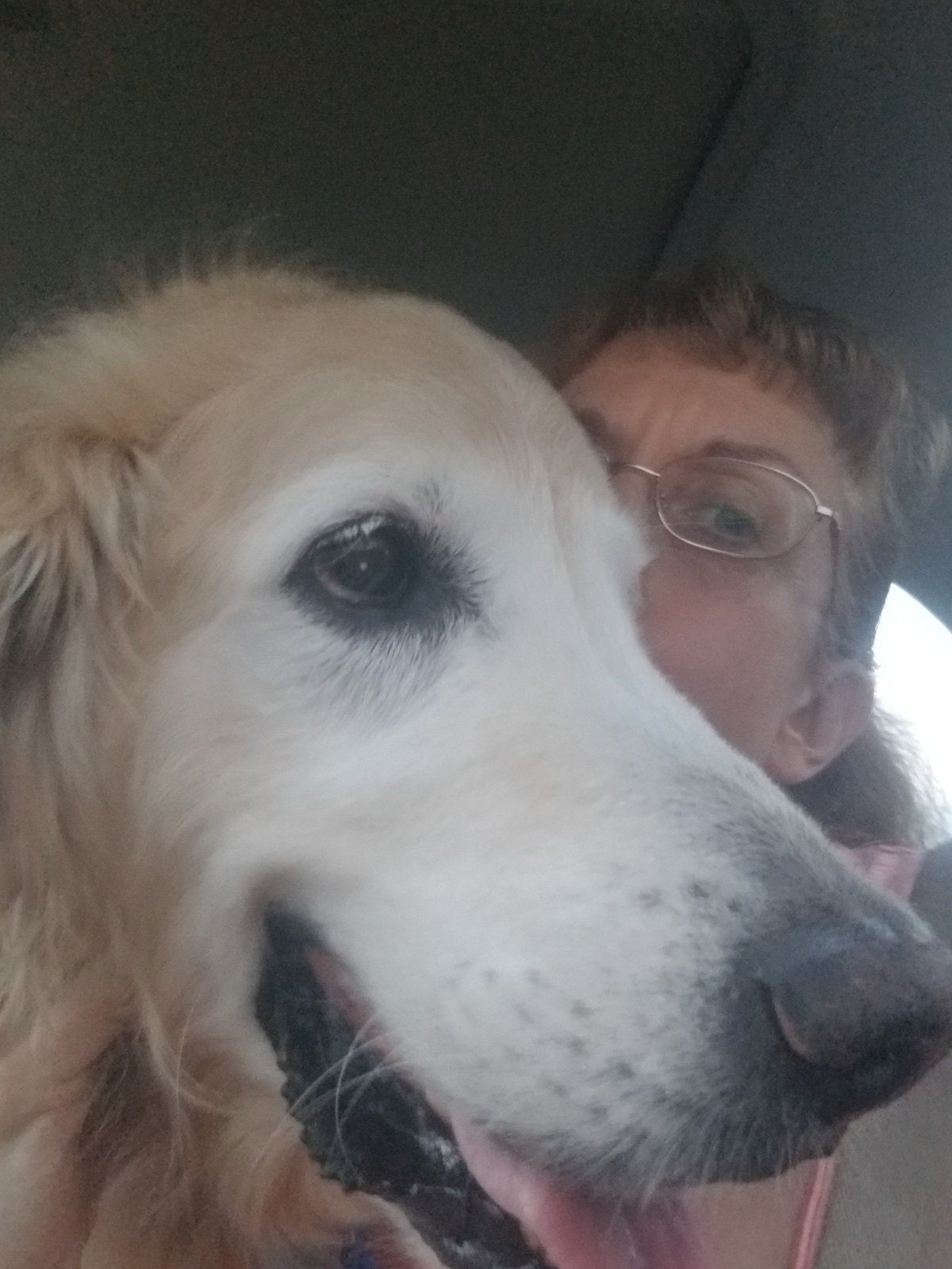 Mom, Plez Stop Smooching Me & Take Me For A Walk, Already!