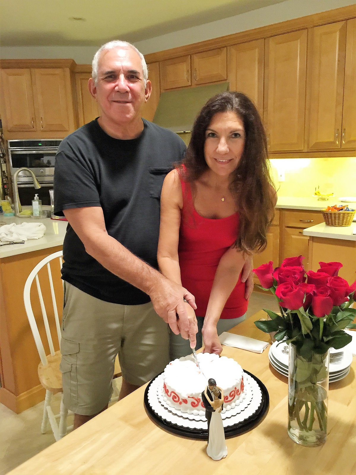 Wedding Cake Cutting At Home