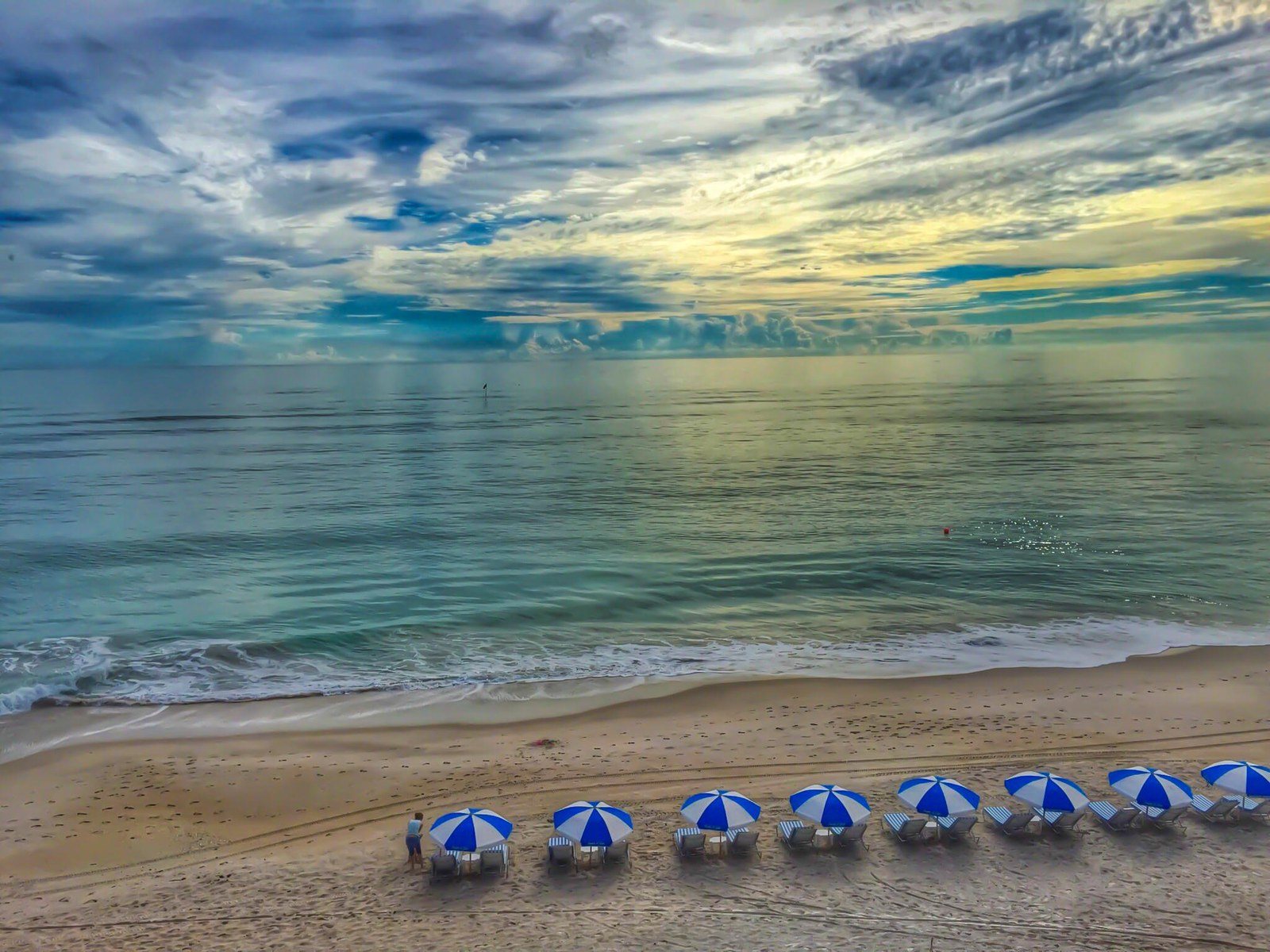 Costa Beach Day