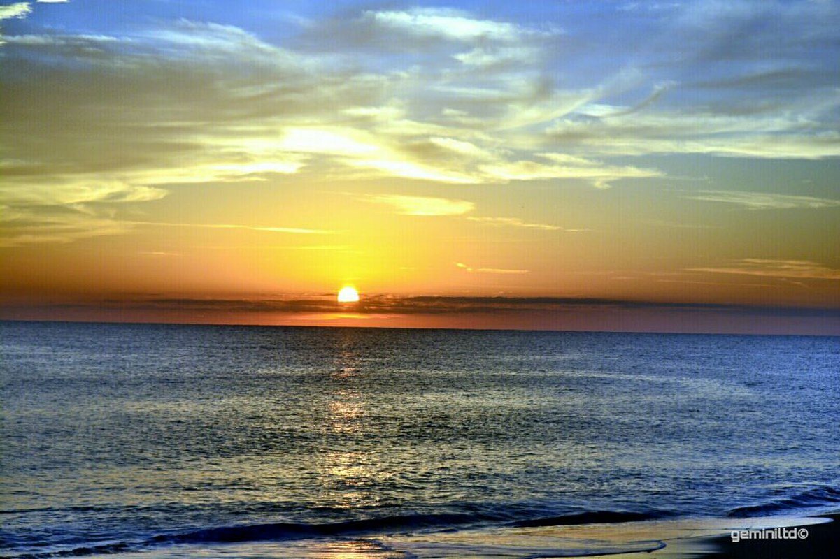 Sexton Plaza Sunrise